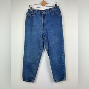 Vintage Levi’s 550 Relaxed Fit Tapered Leg Mom Jean Size 16 Short